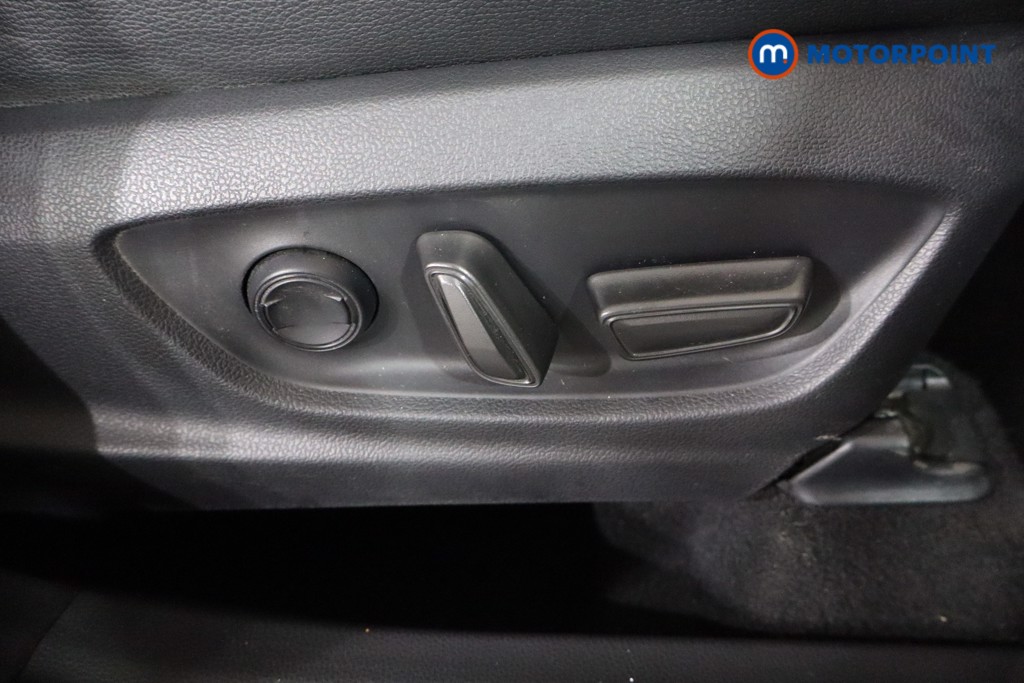 Used Toyota C-HR 2025 for sale - 77094308: Photo 27