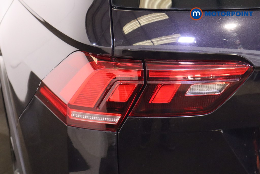 Used Volkswagen Tiguan 2021 for sale - 77779239: Photo 32