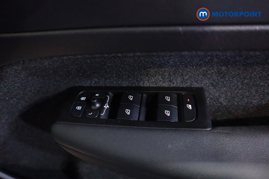 Used Volvo XC40 2021 for sale - 77493629: Photo 11