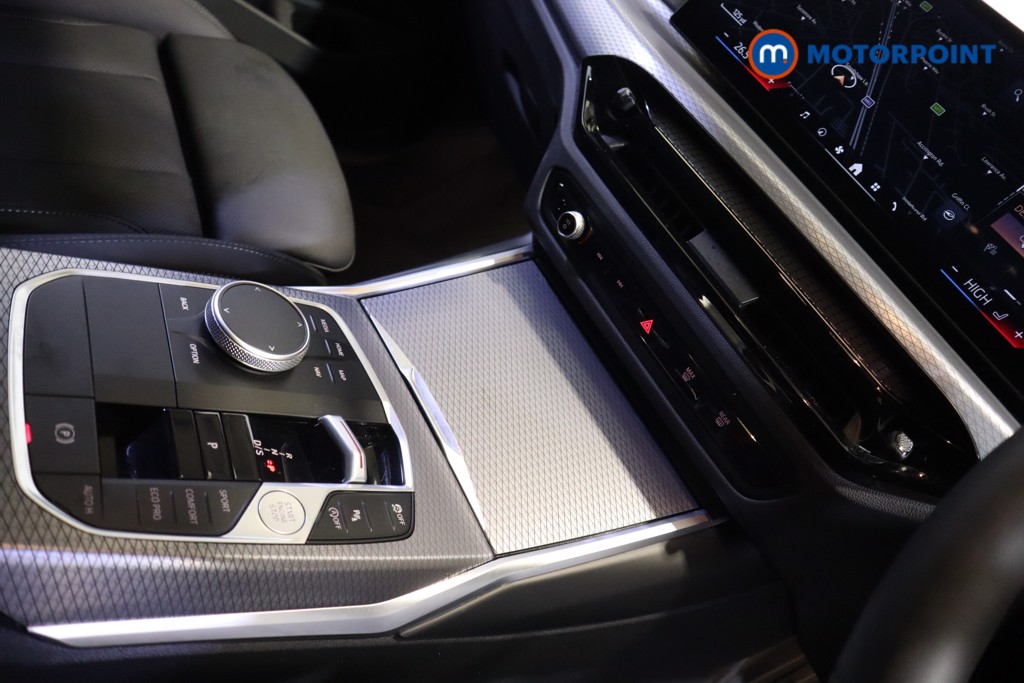 Used BMW 3 Series 2025 for sale - 76394848: Photo 15