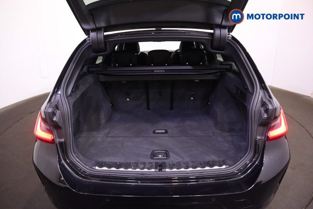 Used BMW 3 Series 2025 for sale - 76394848: Photo 27