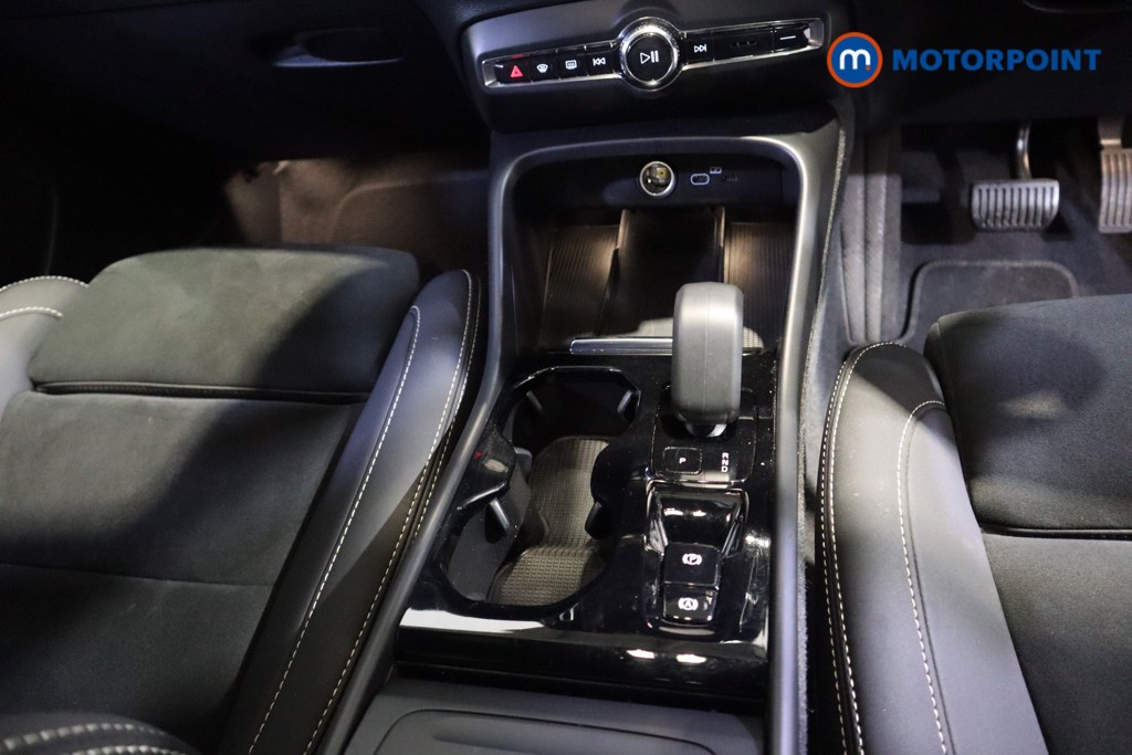 Used Volvo XC40 2023 for sale - 76835871: Photo 15