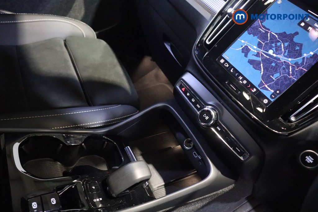 Used Volvo XC40 2023 for sale - 76835871: Photo 16