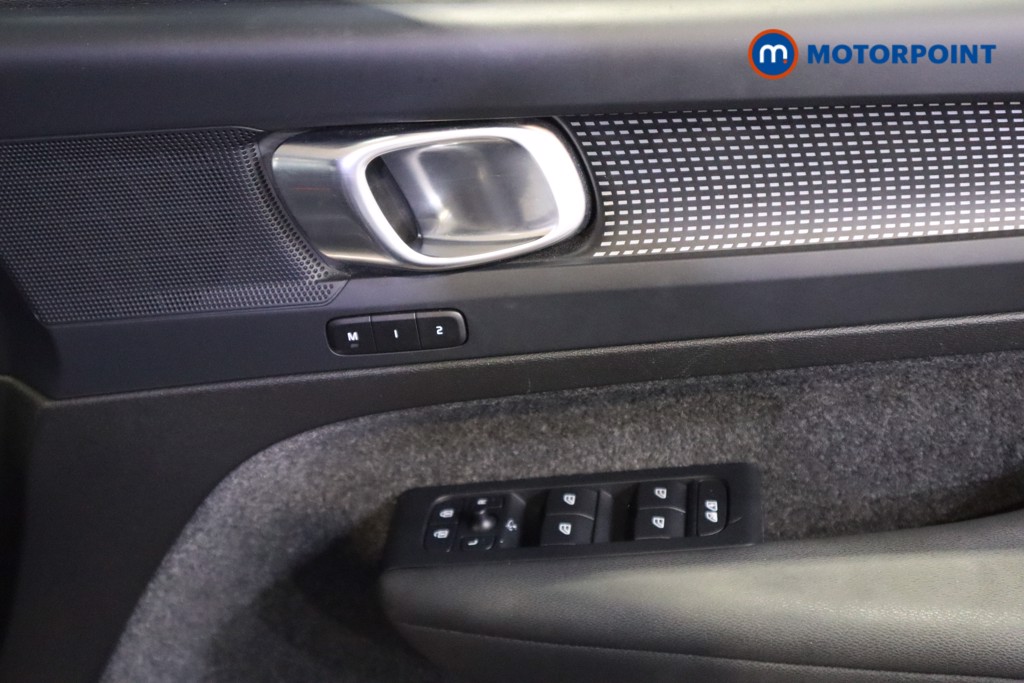 Used Volvo XC40 2023 for sale - 76835871: Photo 19