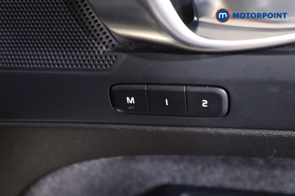 Used Volvo XC40 2023 for sale - 76835871: Photo 20