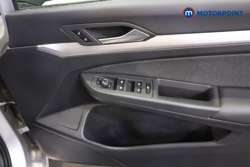 Used Volkswagen Golf 2023 for sale - 76344932: Photo 17