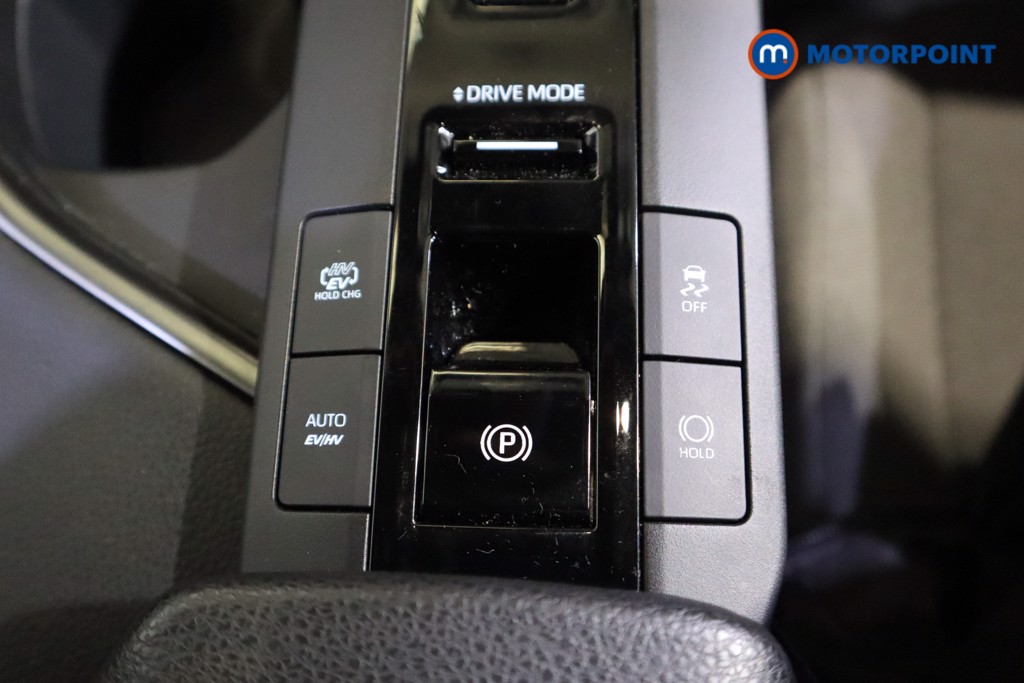 Used Toyota C-HR 2024 for sale - 77275084: Photo 33