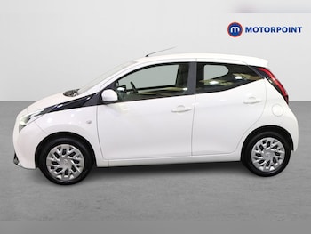 Used Toyota AYGO 2018 for sale - 76641245: Photo