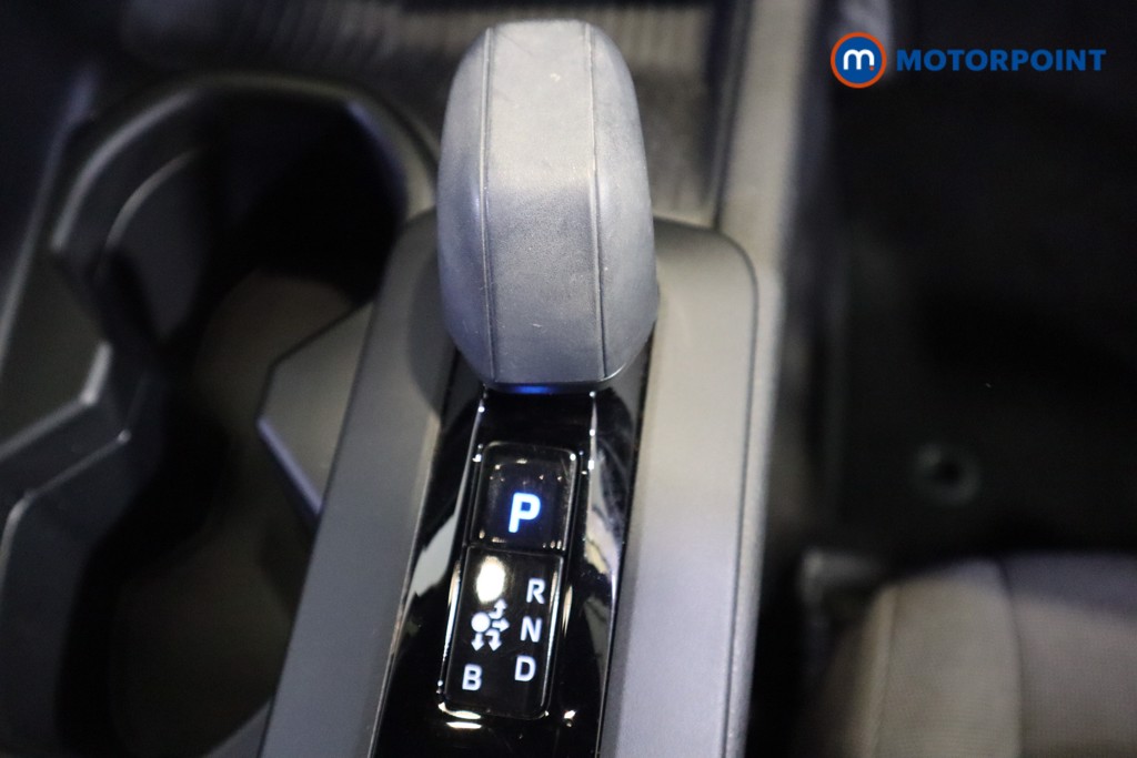 Used Toyota C-HR 2024 for sale - 76075139: Photo 13