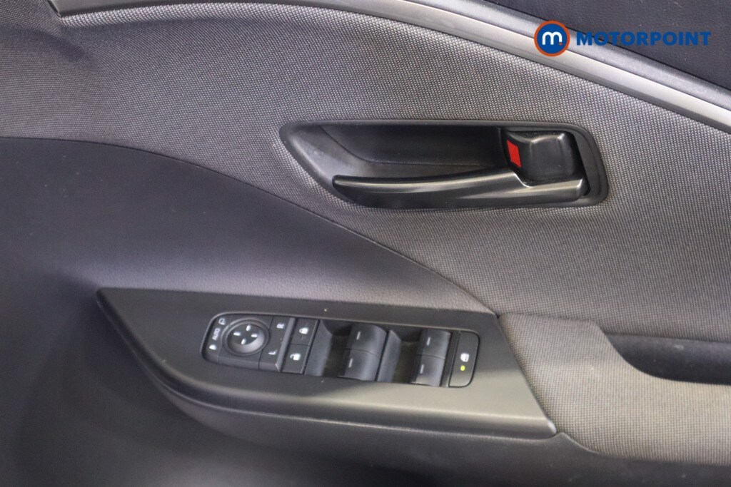 Used Toyota C-HR 2024 for sale - 76075139: Photo 22