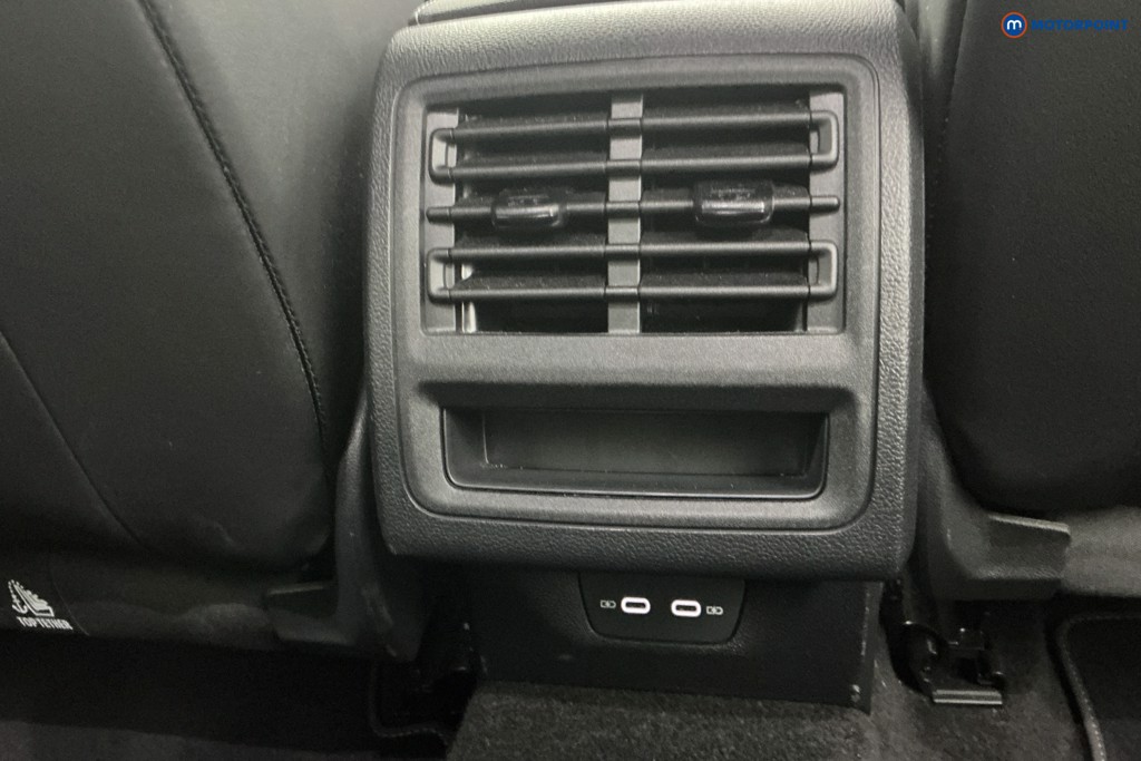 Used Volkswagen Golf 2024 for sale - 77918896: Photo 23