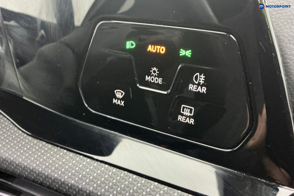 Used Volkswagen Golf 2024 for sale - 77918896: Photo 34