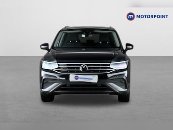 Used Volkswagen Tiguan Allspace 2023 for sale - 78641034: Photo