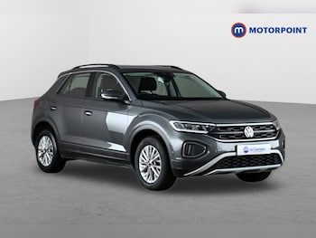 Used Volkswagen T-Roc 2024 for sale - 78984901: Photo