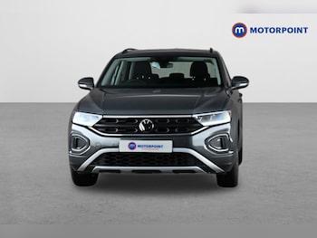Used Volkswagen T-Roc 2024 for sale - 78984901: Photo