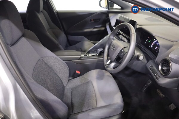 Used Toyota C-HR 2024 for sale - 75960339: Photo 21