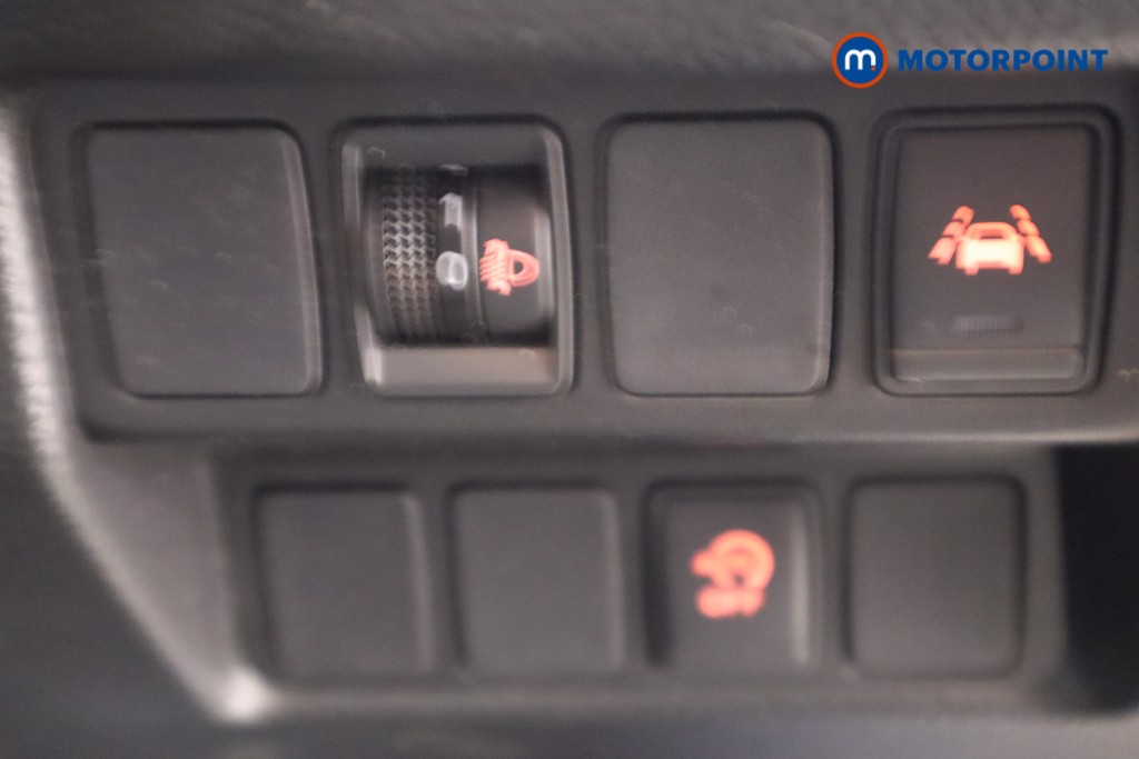 Used Nissan Qashqai 2020 for sale - 77997993: Photo 25