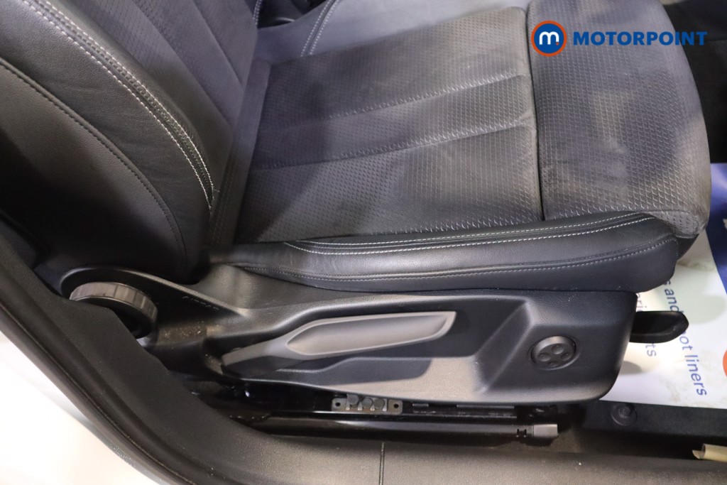 Used Audi A4 2021 for sale - 76332974: Photo 24