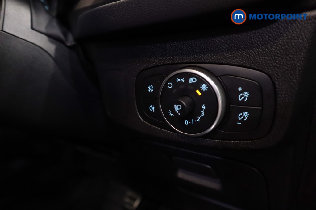 Used Ford Focus 2020 for sale - 76933936: Photo 12