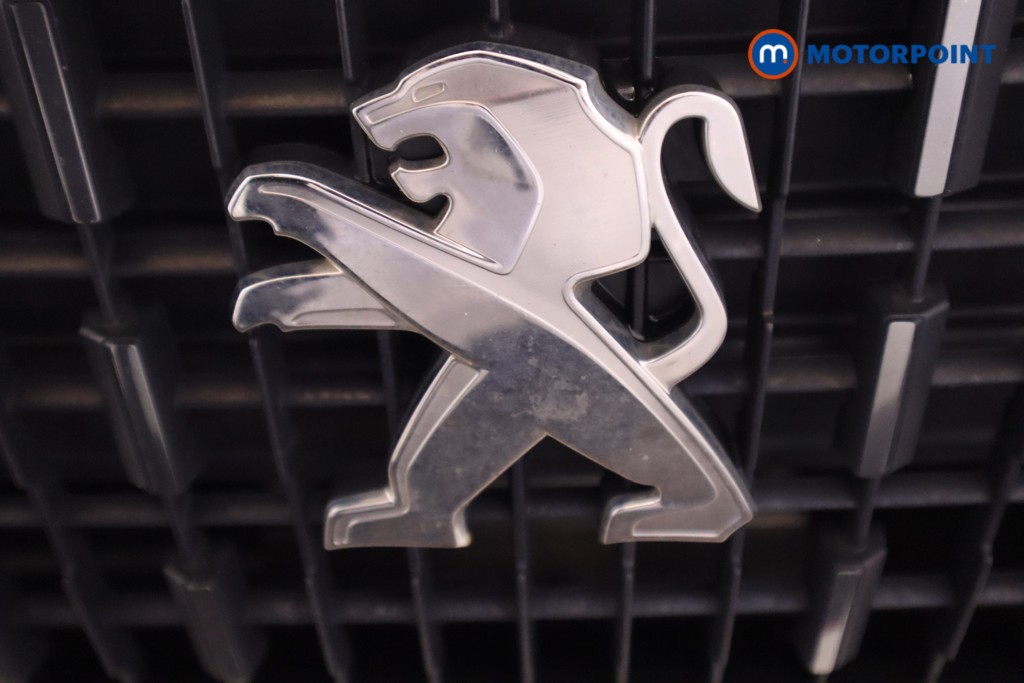 Used Peugeot 2008 2018 for sale - 76697074: Photo 38