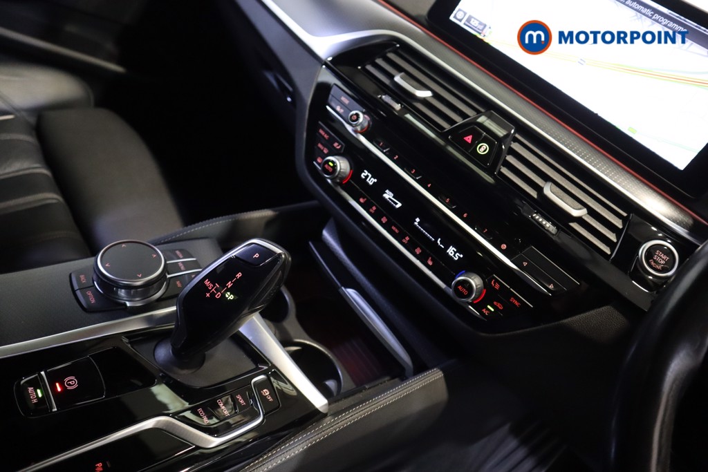 Used BMW 5 Series 2022 for sale - 76394432: Photo 15