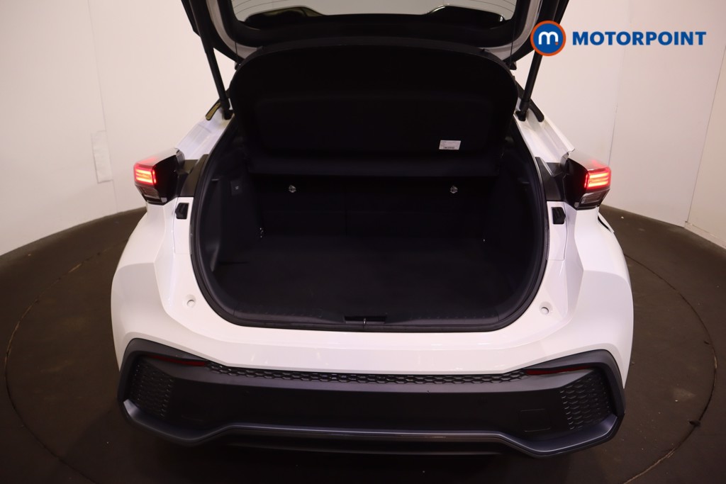 Used Toyota C-HR 2025 for sale - 77743840: Photo 16