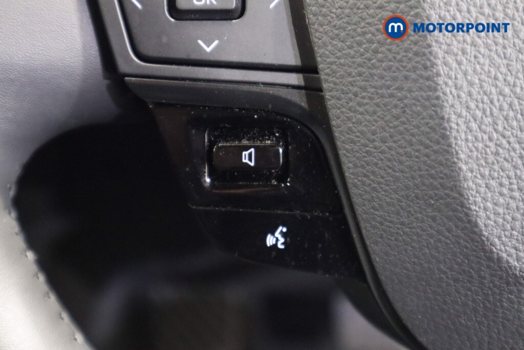 Used Toyota C-HR 2025 for sale - 77743840: Photo 27