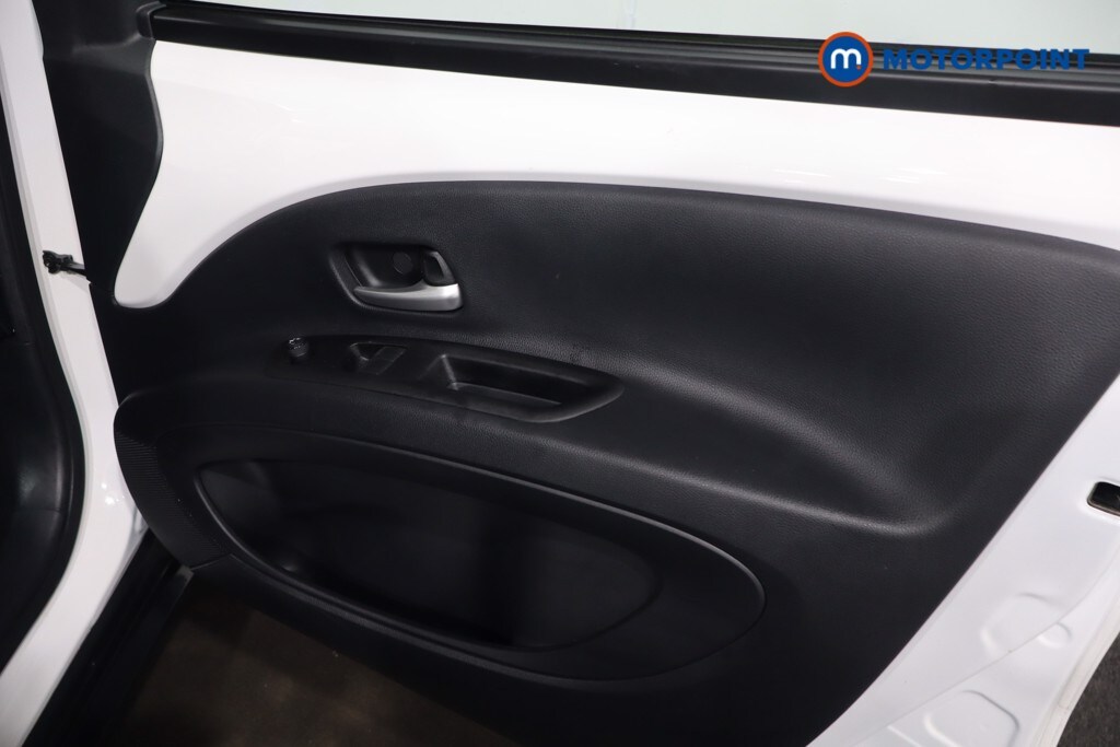 Used Toyota Aygo X 2023 for sale - 77620131: Photo 31