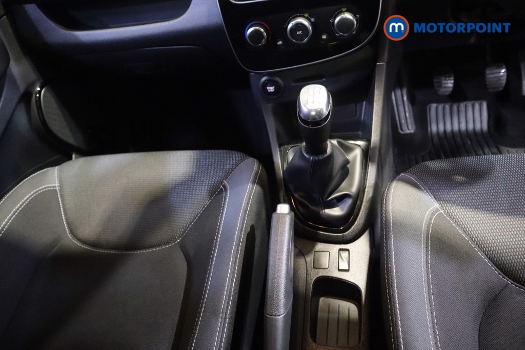 Used Renault Clio 2018 for sale - 77003420: Photo 14