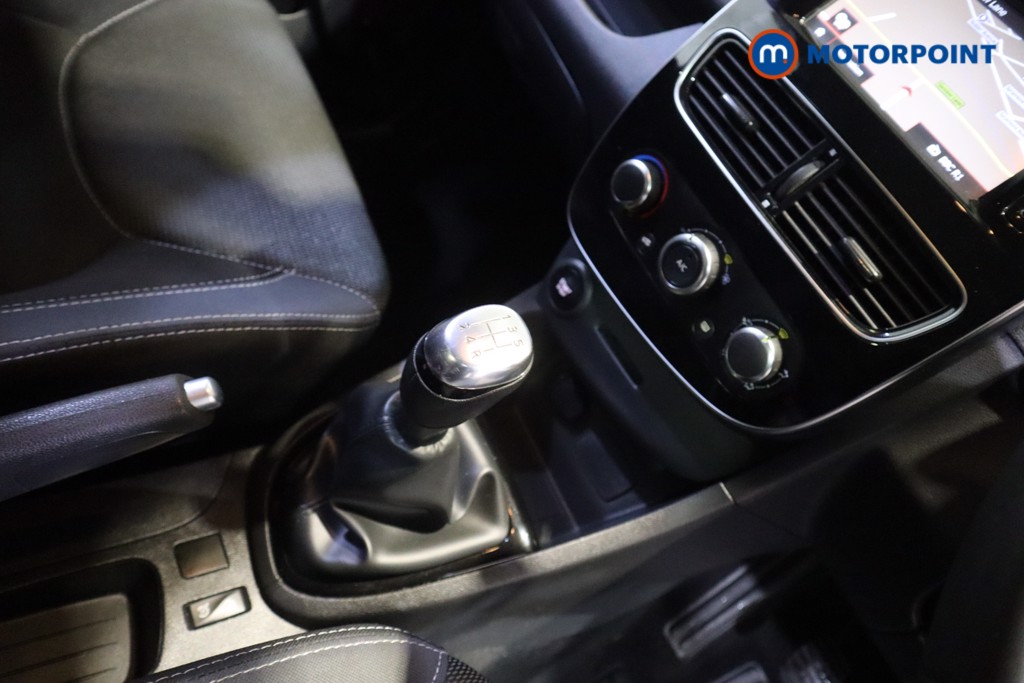 Used Renault Clio 2018 for sale - 77003420: Photo 15