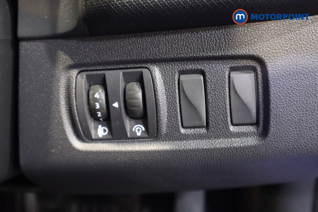 Used Renault Clio 2018 for sale - 77003420: Photo 20