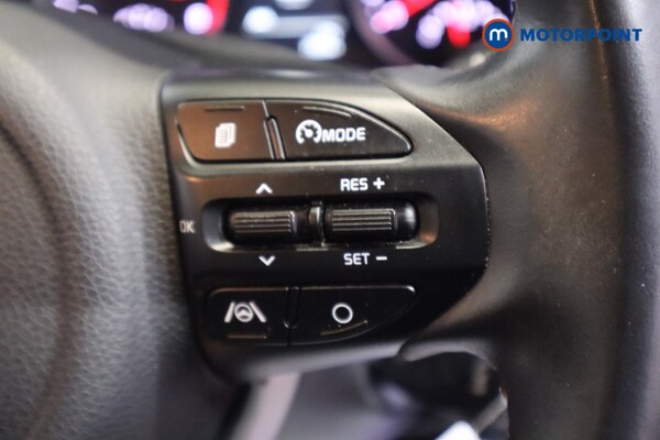 Used Kia Stonic 2022 for sale - 76196833: Photo 21