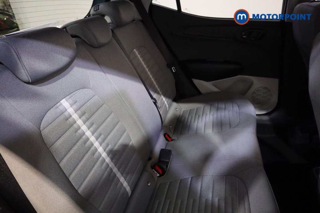 Used Hyundai i10 2024 for sale - 77125456: Photo 15