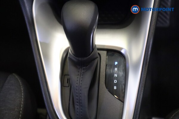 Used Toyota Yaris 2023 for sale - 76026820: Photo 13