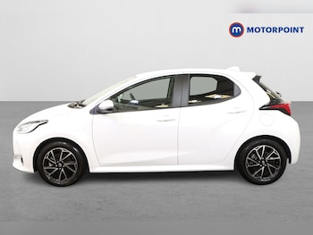 Used Toyota Yaris 2023 for sale - 76026820: Photo 4