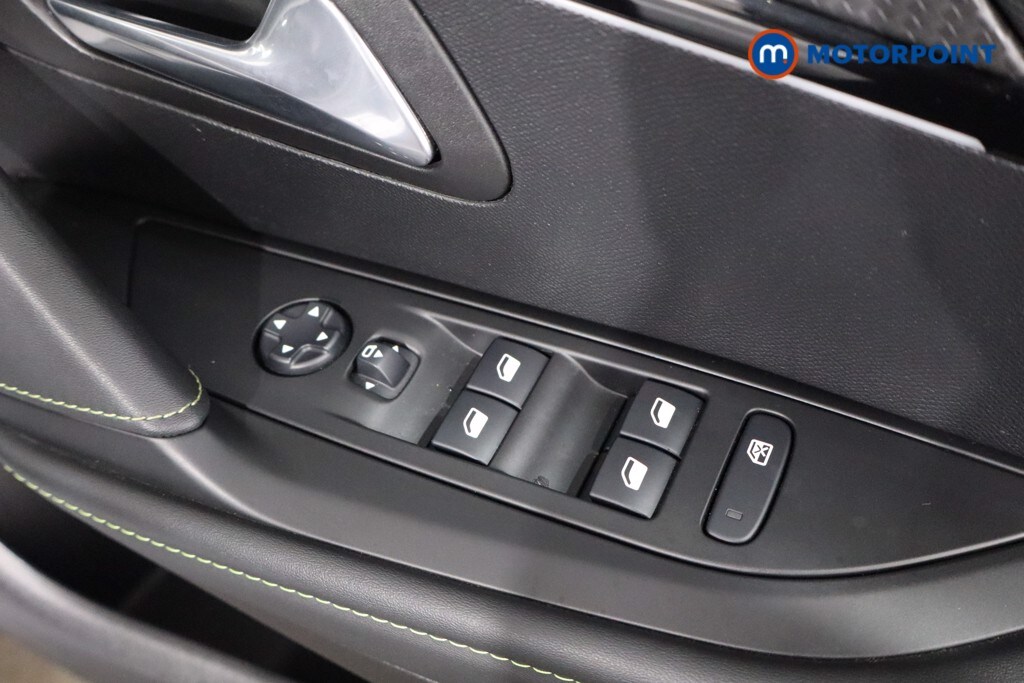 Used Peugeot 208 2021 for sale - 77620152: Photo 32