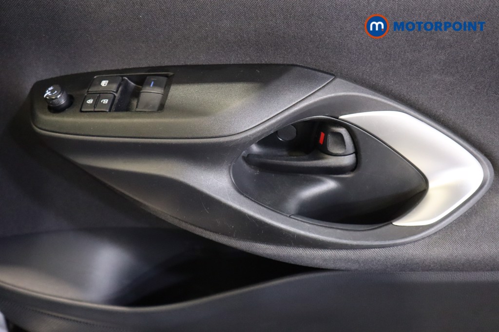 Used Toyota Yaris 2022 for sale - 76344949: Photo 14