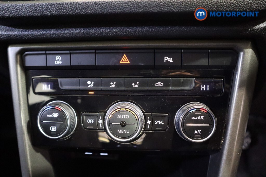 Used Volkswagen T-Roc 2021 for sale - 77340465: Photo 13