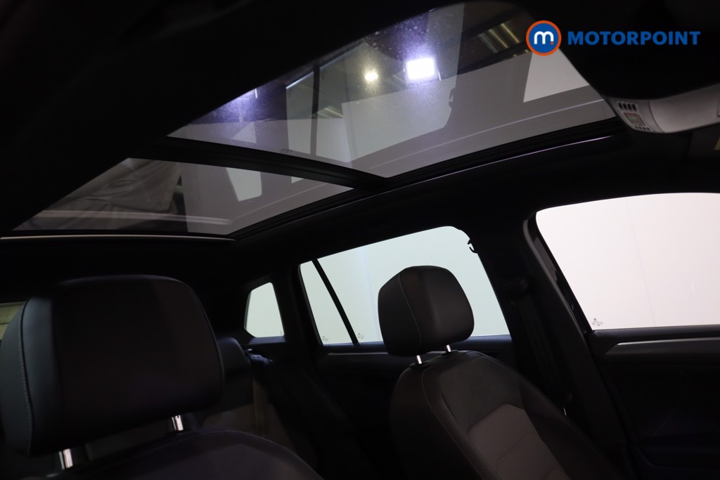 Used Volkswagen Tiguan 2018 for sale - 76961168: Photo 33