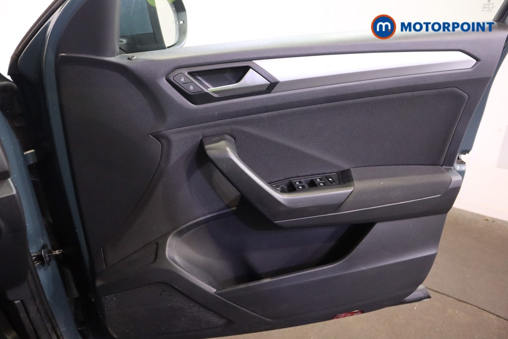 Used Volkswagen T-Roc 2023 for sale - 77886304: Photo 20