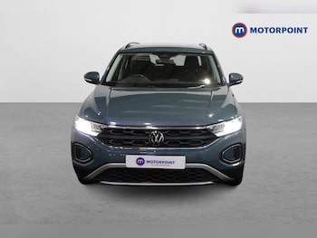 Used Volkswagen T-Roc 2023 for sale - 77886304: Photo