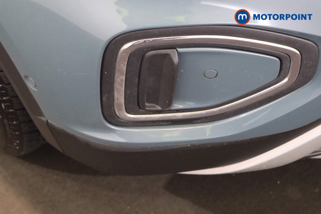 Used Volkswagen T-Roc 2023 for sale - 77886304: Photo 35