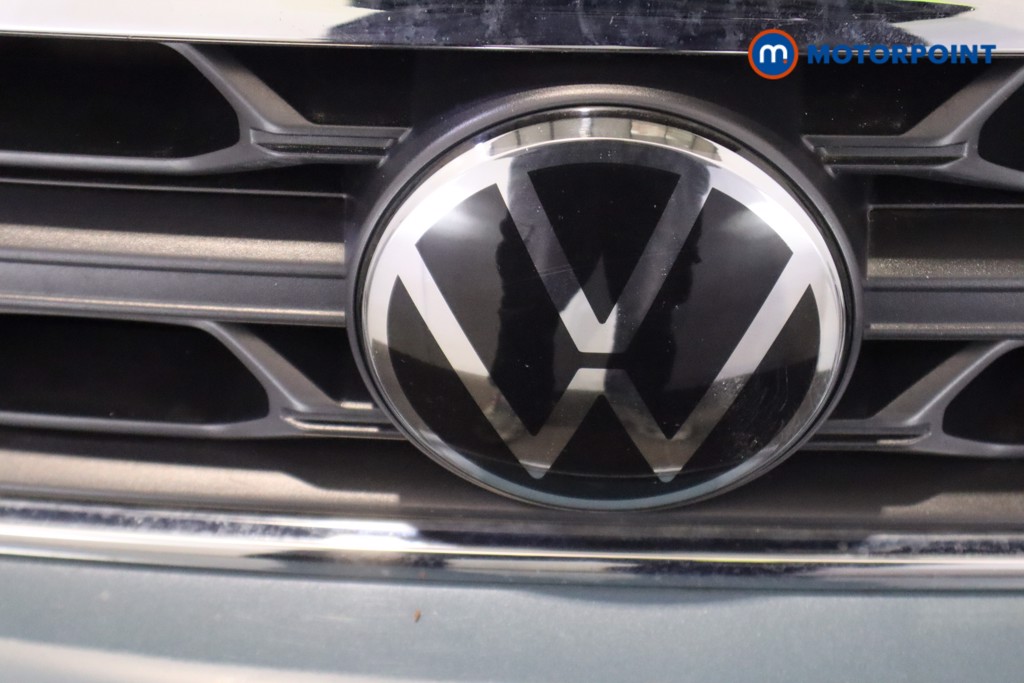 Used Volkswagen T-Roc 2023 for sale - 77886304: Photo 36