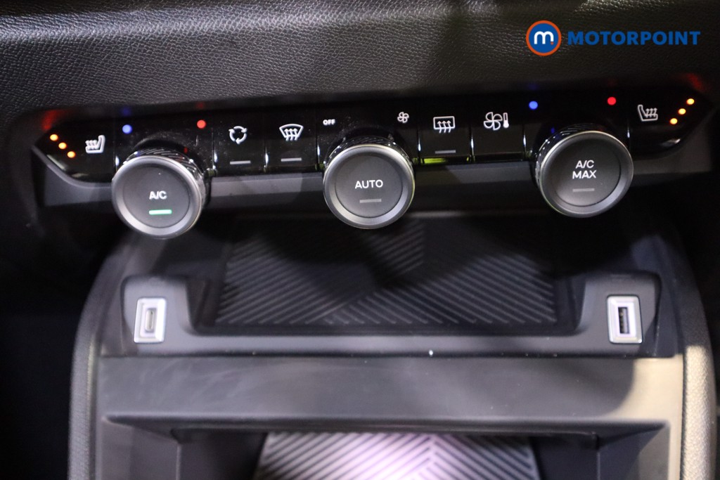 Used Citroen C4 2023 for sale - 76961111: Photo 30