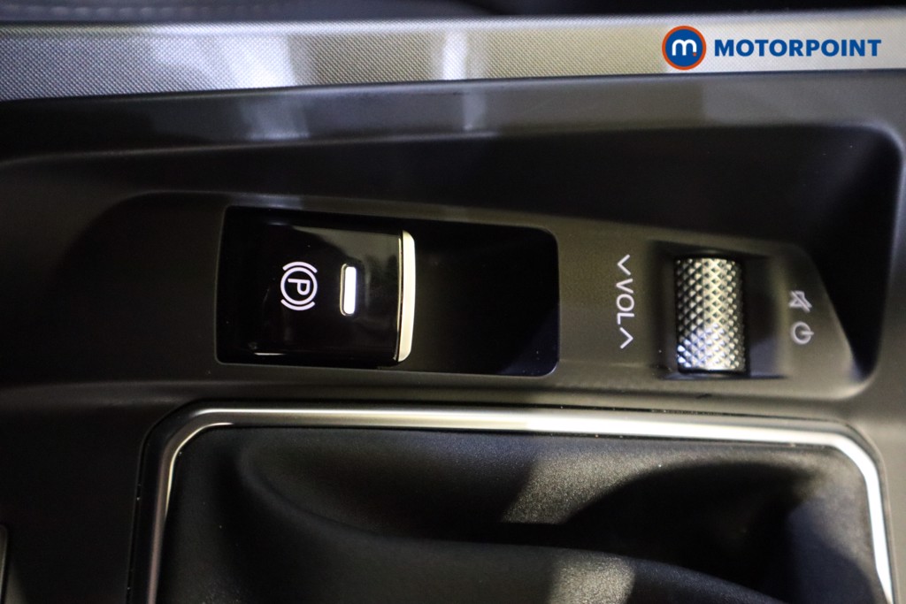 Used Alfa Romeo Tonale 2024 for sale - 76723136: Photo 31