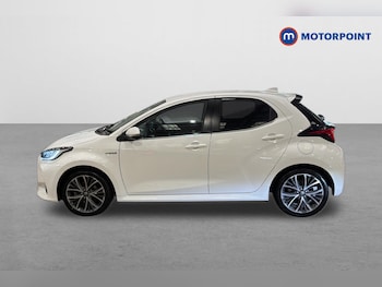 Used Toyota Yaris 2021 for sale - 78530931: Photo