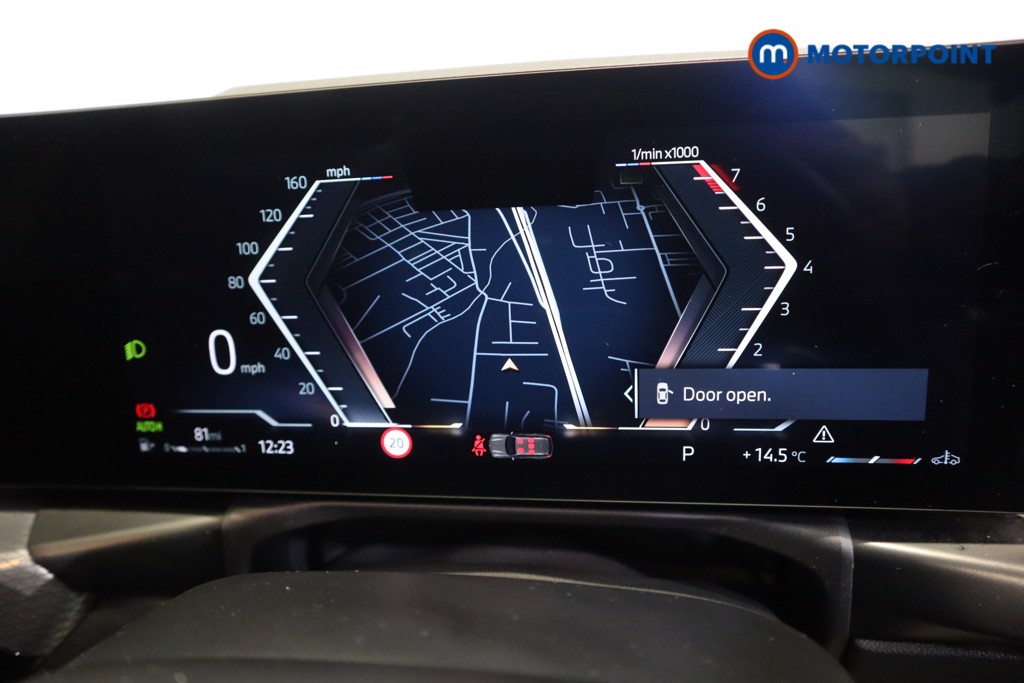 Used BMW 3 Series 2025 for sale - 76131712: Photo 12