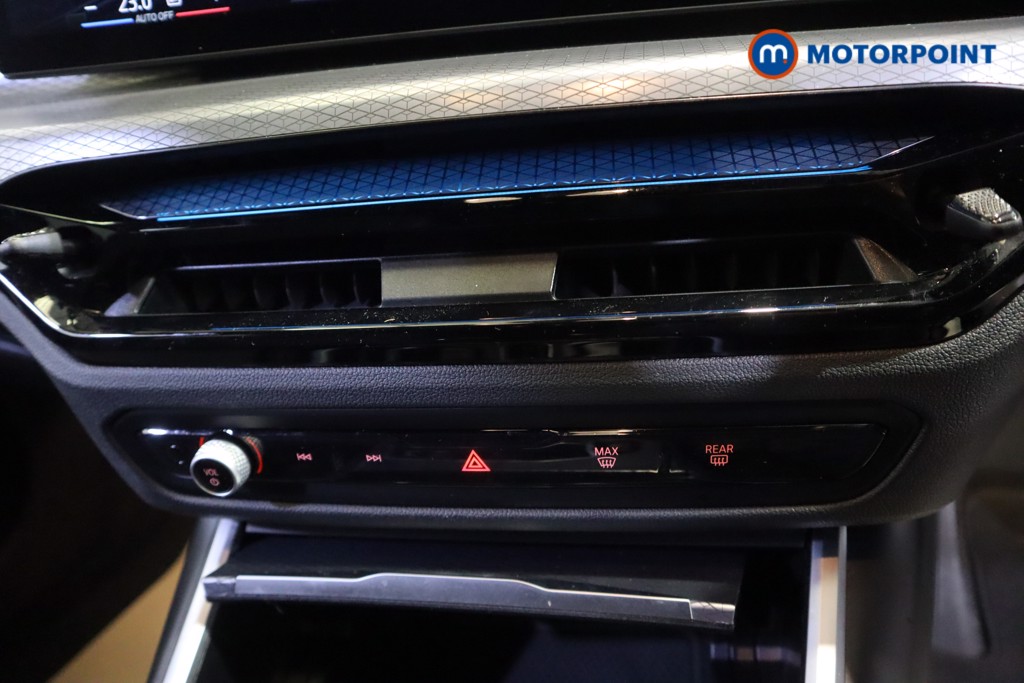 Used BMW 3 Series 2025 for sale - 76131712: Photo 13