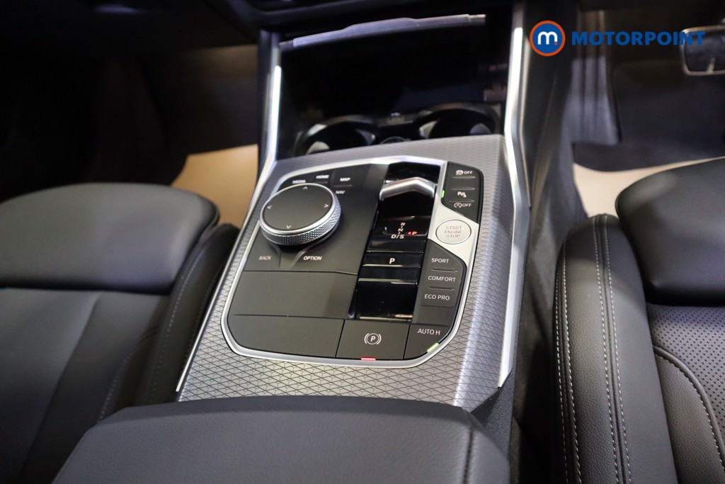 Used BMW 3 Series 2025 for sale - 76131712: Photo 15