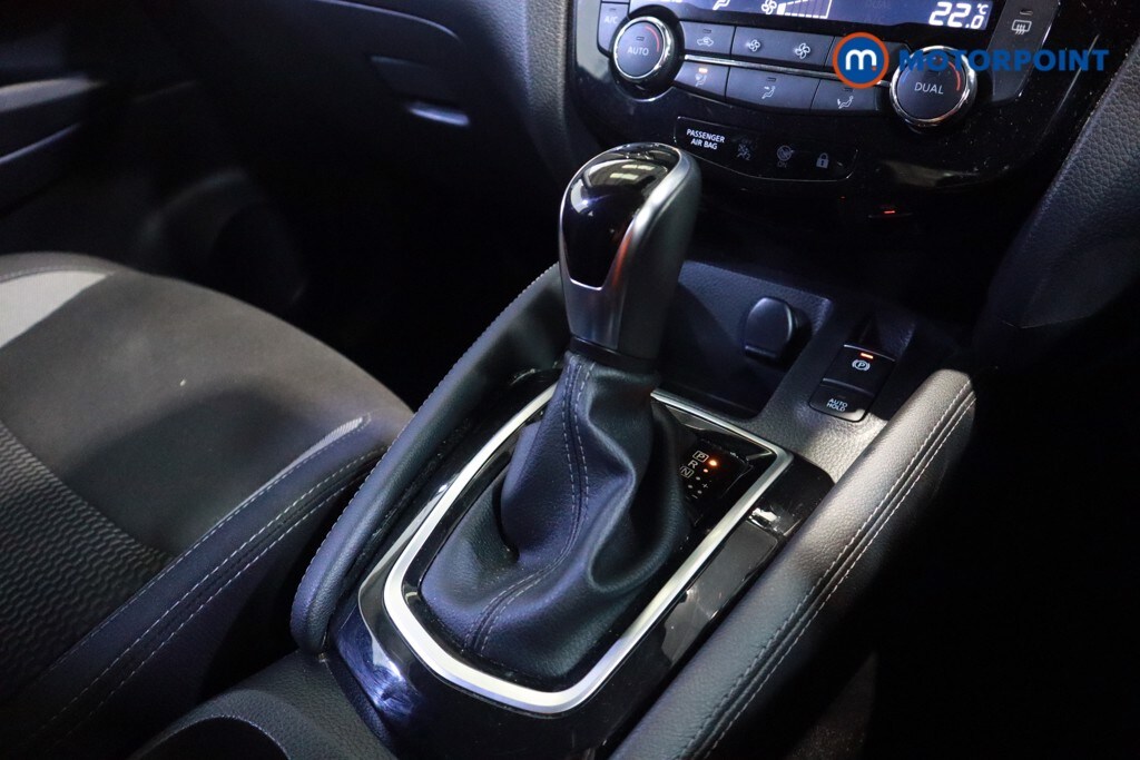 Used Nissan Qashqai for sale - 77862720: Photo 32